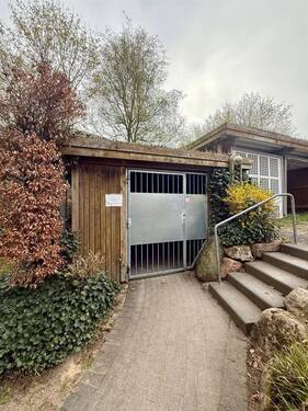 Müllplatz Hinterhof - 
