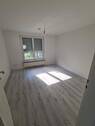 Zimmer 2 - Etagenwohnung mit 90,00 m&sup2; in Waldkraiburg zur Miete
