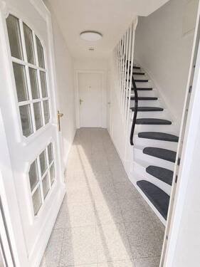 Treppenhaus Eingang - 