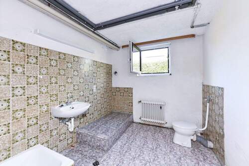 Duschbad im Untergeschoss - 