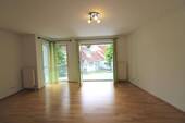 Wohn- und Essbereich - 2 Zimmer Etagenwohnung zur Miete in Kaiserslautern