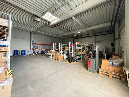 Lagerhalle - 