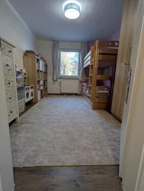 Kinder- / Arbeitszimmer - 