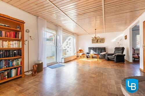 Platz für eine Couch - 