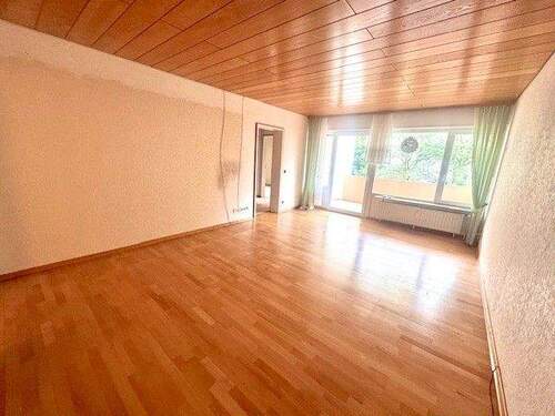 Wohnzimmer - 3 Zimmer Etagenwohnung zum Kaufen in Mannheim