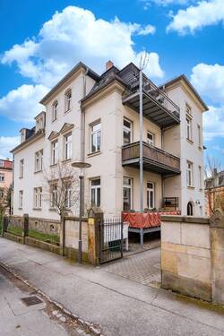 Außenansicht - Stilvolle Eigentumswohnung in begehrter Wohnlage