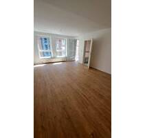 frisch renovierte 2-Zim.Whg. - EBK+Balkon in zentraler Lage von Schwerin