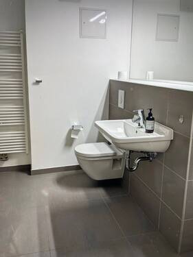 Hauptbad - 3 Zimmer Etagenwohnung zum Kaufen in Königs Wusterhausen
