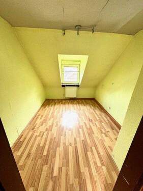 Zimmer 2 - 