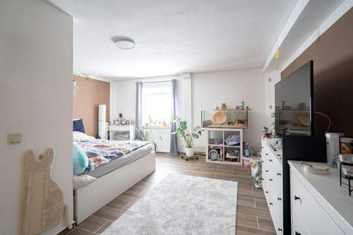Schlafzimmer EG - 