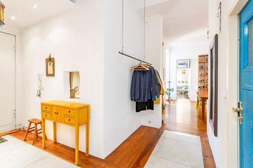 Flur - 4 Zimmer Etagenwohnung in Berlin