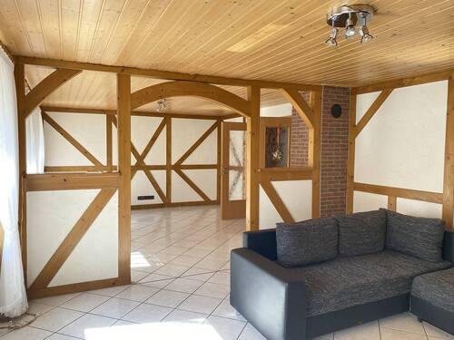 Wohn - Essbereich - 3 bis 4 Zimmer Erdgeschosswohnung mit Doppelgarage in Spaichingen