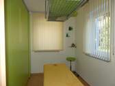 Behandlungszimmer 1.JPG - 