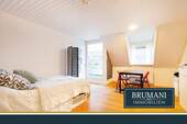 Eigentumswohnung Rosastraße - BRUMANI I Helle 2,5 Zi-Whg mit Loggia, TG-Stellplatz und ausgebautem Dachspitz in FR-Altstadt