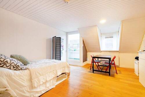 Wohnbereich - 2 Zimmer Etagenwohnung zum Kaufen in Freiburg im Breisgau