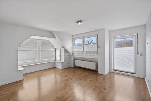 Bild 1 - Wohnen am KLINIKUM - DG Wohnung incl. Tiefgaragenstellplatz & Balkon (Provisionsfrei)