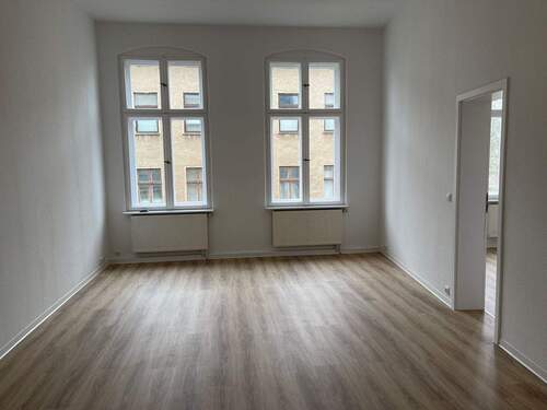 Wohnzimmer - 3 Zimmer Etagenwohnung zur Miete in Brandenburg an der Havel