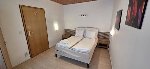 Bild 2 - 5 Zimmer Einfamilienhaus zum Kaufen in Cochem