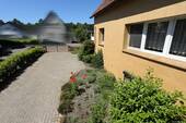 Einfahrt - Einfamilienhaus mit 118,10 m&sup2; in Gifhorn / Wilsche zum Kaufen