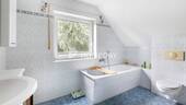 1. OG Badezimmer 1 - 