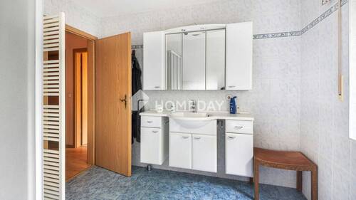 1. OG Badezimmer 2 - 