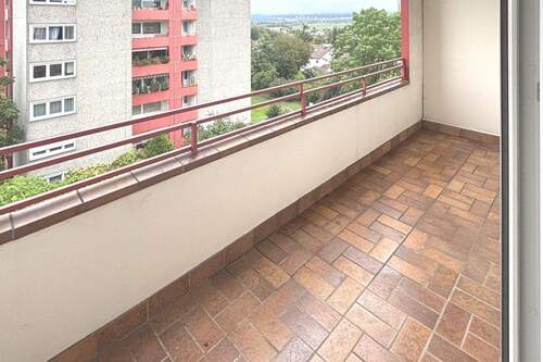 Balkon - 3 Zimmer Etagenwohnung in Ditzingen