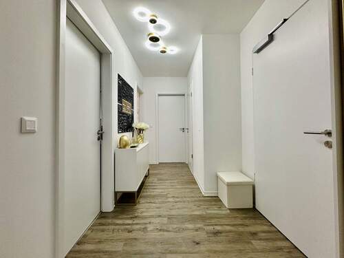 Flur - Terrassenwohnung mit 103,00 m&sup2; in Kaltenkirchen zum Kaufen