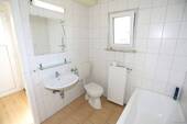 Wannenbad im EG - 