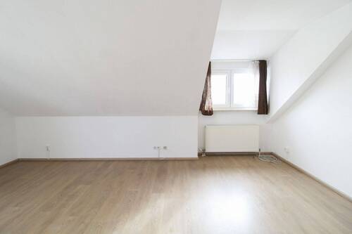 Zimmer (2) - 