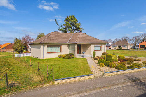 Straßenansicht - 3 Zimmer Bungalow in Geilenkirchen