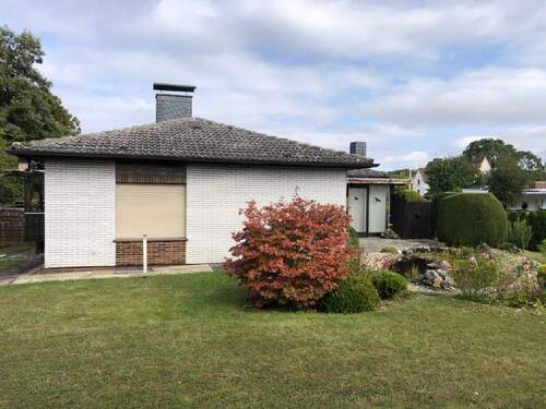 Seitenansicht - Einfamilienhaus mit 121,90 m&sup2; in Korbach zum Kaufen