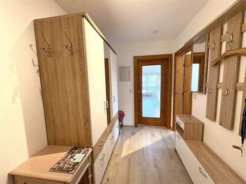 Diele - Etagenwohnung mit 50,00 m&sup2; in Bad Birnbach zum Kaufen