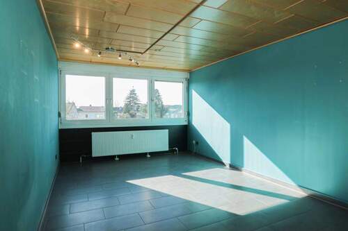 Wohnzimmer - 3 Zimmer Etagenwohnung zum Kaufen in Dormagen / Feste Zons