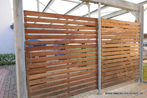 geschützter Müllplatz - 