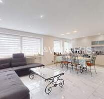 2 WE in einer großen Wohnung, Generationen Wohnen, Wohnen und Arbeiten, 2021 modernisiert, Aufzug im Haus, 2 Stellplätze..... - Moers Moers-Mitte