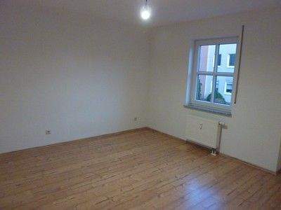 10007-4.jpg - Etagenwohnung mit 53,80 m&sup2; in Weißenfels zur Miete