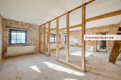 4 - Mehrfamilienhaus, Wohnhaus mit 359,00 m&sup2; in Schönermark zum Kaufen