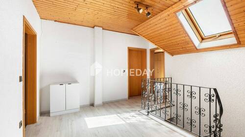 DG Flur 1 - 