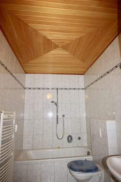 Blick in das Bad - 