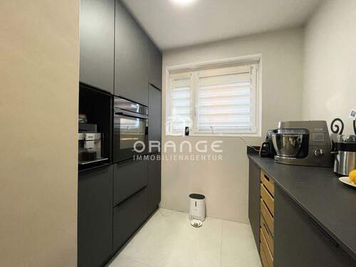 Der wird in der Nebenküche zubereitet... - 