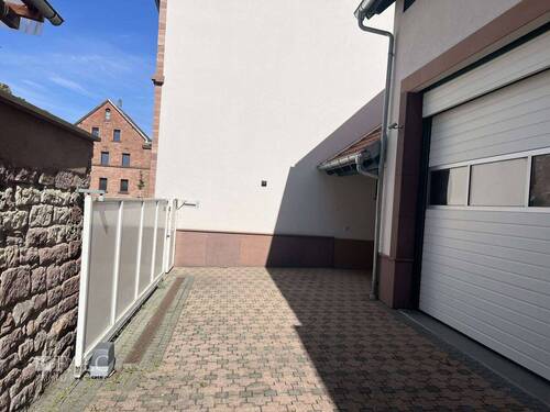 Innenhof Eingangsbereich - 