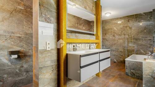1. OG Badezimmer 2 - 