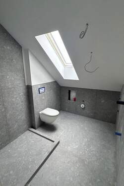 Bild 3 - 4 Zimmer Etagenwohnung in Ulm