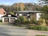 Bild 2 - 8 Zimmer Mehrfamilienhaus, Wohnhaus zum Kaufen in Dillenburg / Eibach