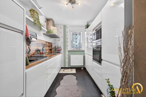 Küche - Moderne 3-Zimmer-Wohnung mit zwei Balkonen in Lappersdorf Pielmühle - sofort verfügbar