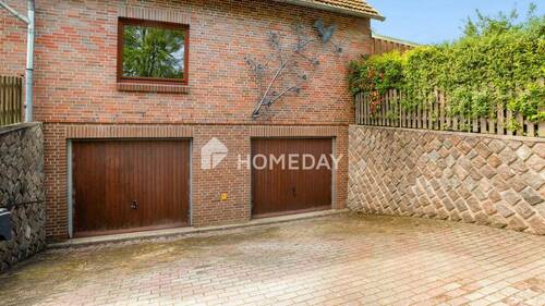 Garage - 
