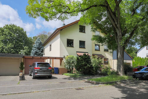Straßenansicht - Zuhause im Glück Doppelhaushälfte für die Familie!