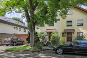 Straßenansicht - 8 Zimmer Doppelhaushälfte zum Kaufen in Baden-Baden/ Sandweier