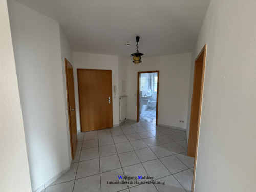 Diele - 2 Zimmer Etagenwohnung zum Kaufen in Falkensee