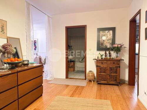 Flur /Diele - 3 Zimmer Etagenwohnung zum Kaufen in Lüneburg